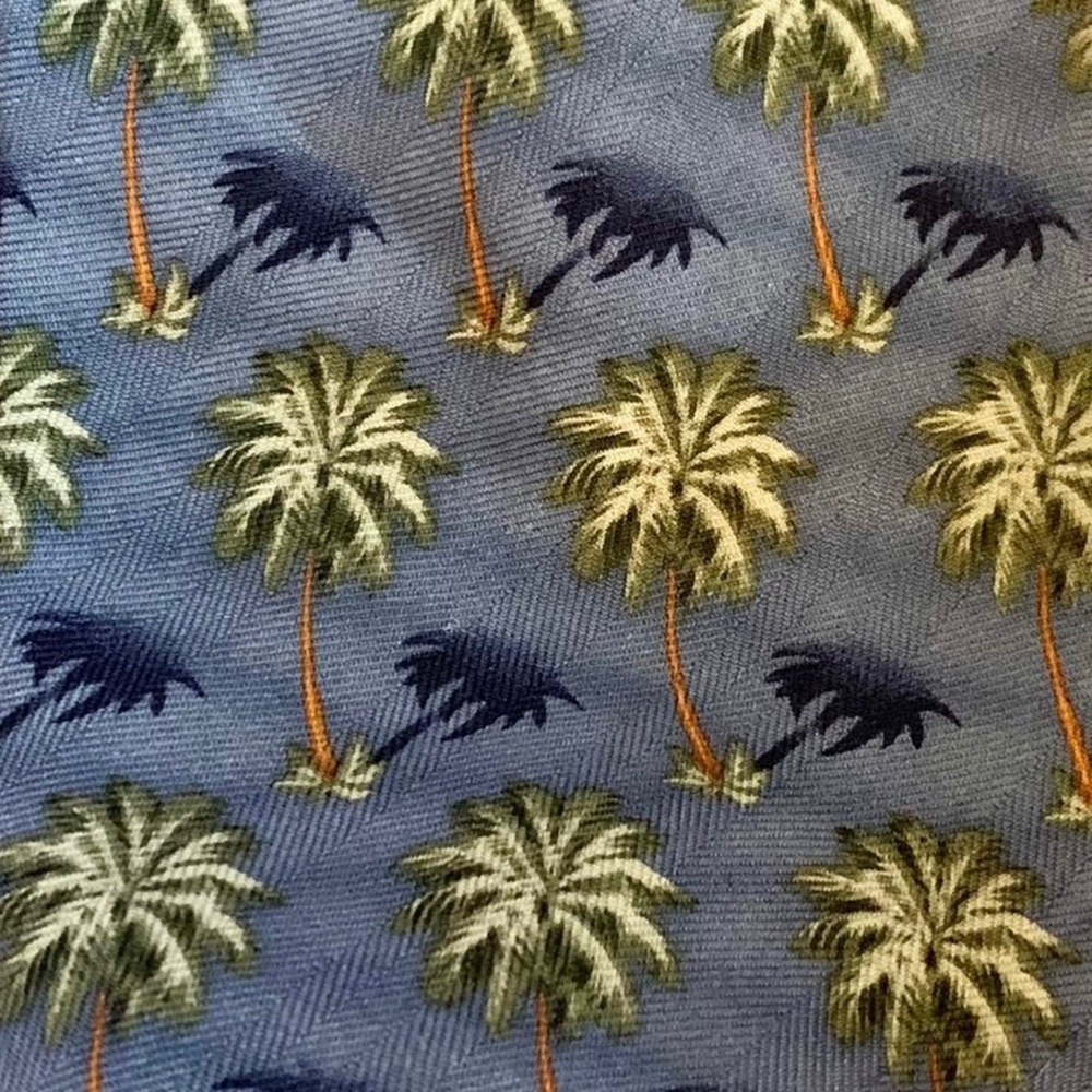 Tommy Bahama Silk Palm Tree Tie - Picture 4 of 7